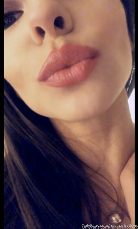 milanariccifree sexe de star du porno des photos