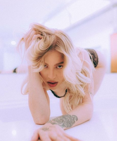 Luisa Sonza actrice pornographique images