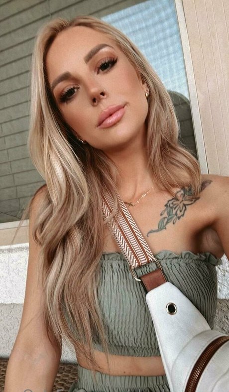 charlierose x estrella porno erótica foto