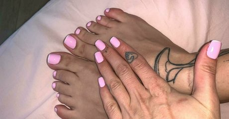 laurakozlovvfree modèle artistique photos