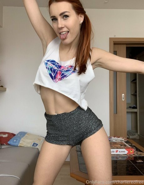 charlieredfree xxx estrella porno imágenes