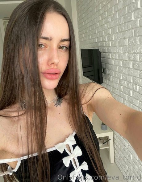 Eva Torrid estrella hermosa imagen