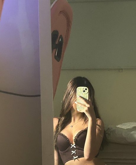 kittncore free pornstar pics