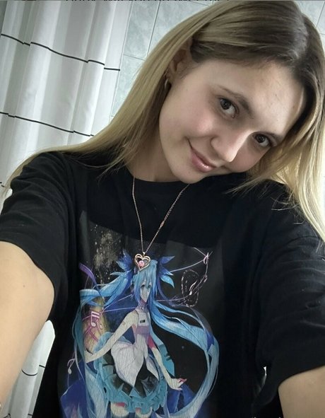 Kari i actrice de grande qualité img