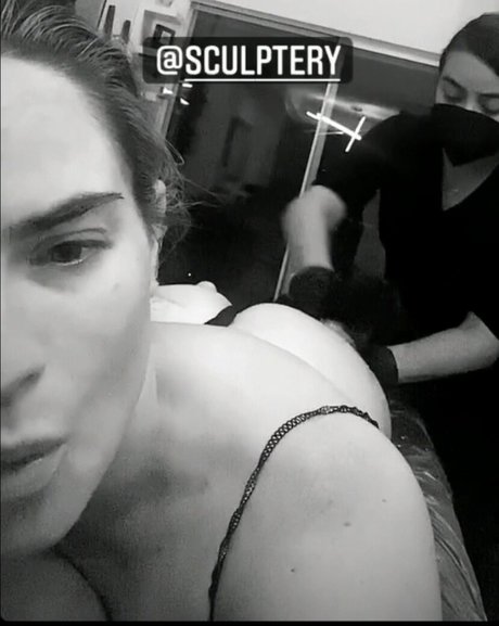 Jojo Levesque star du porno en haute qualité galeries