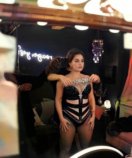 Jojo Levesque modelo de alta definición galerías