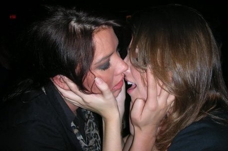 Anna Kendrick modelo erótico galería