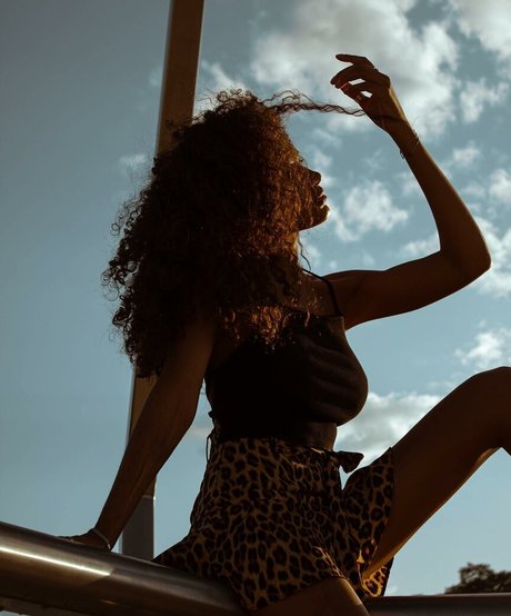 tanni no modelo mejor galerías