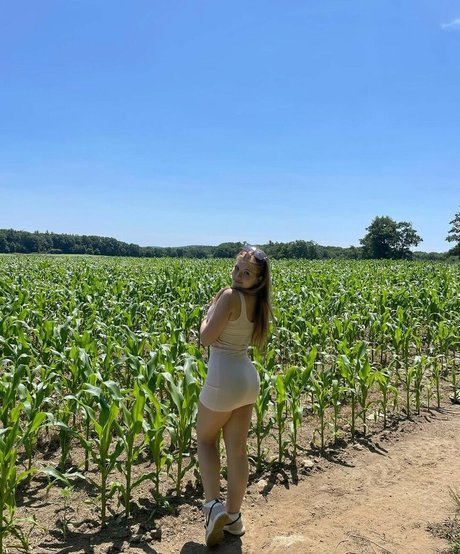 Elsuzannee estrella de alta calidad imágenes