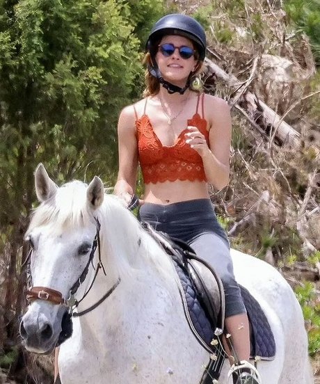 Emma Watson modèle gratuit photo