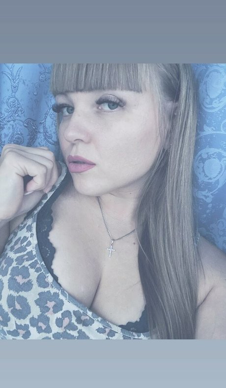 rude in life linda estrella imagen