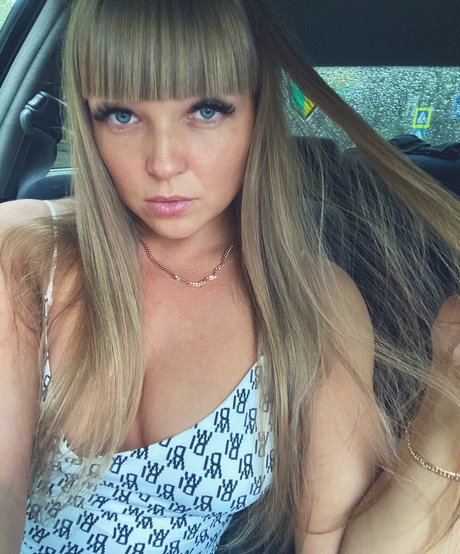 rude in life estrella porno gratis imagen