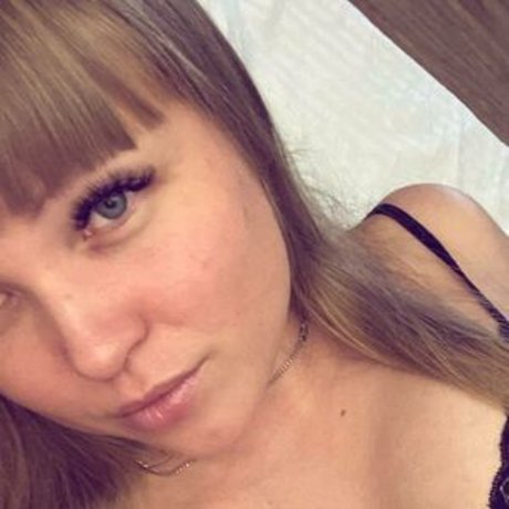 rude in life modelo atractivo imagen