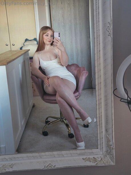 Racy Red7 arte estelar fotos