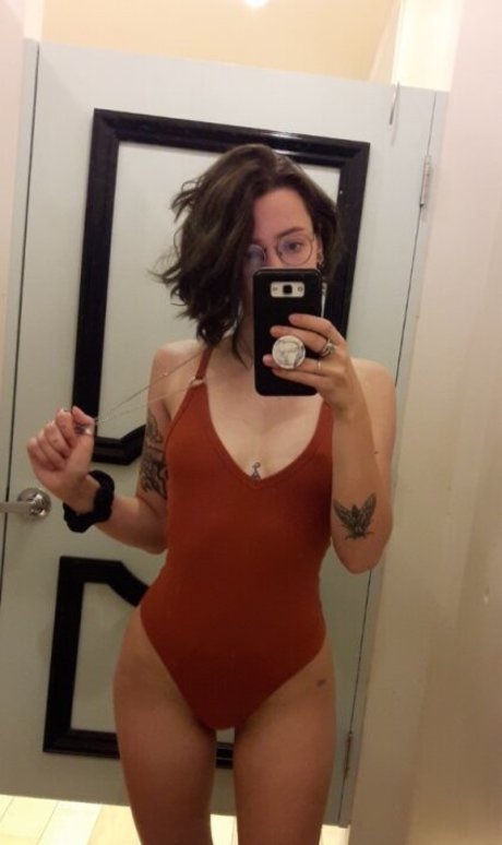 Pleasequietdown art star du porno photo