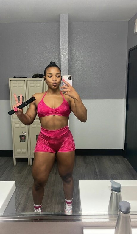 aaaaayevuh actriz perfecta fotos