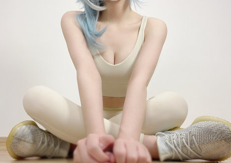 Terebi Dancho modèle parfait des photos