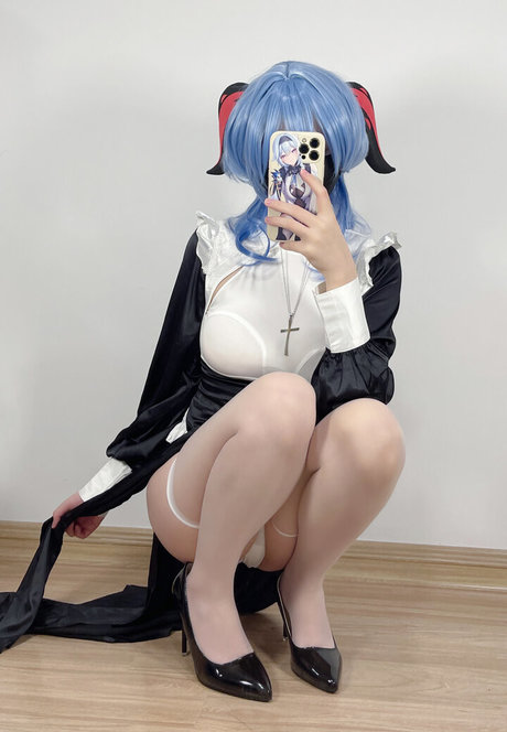 Terebi Dancho arte estrella porno galerías