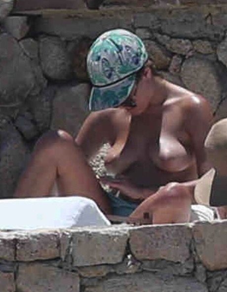 Rumer Willis estrella atractiva archivo