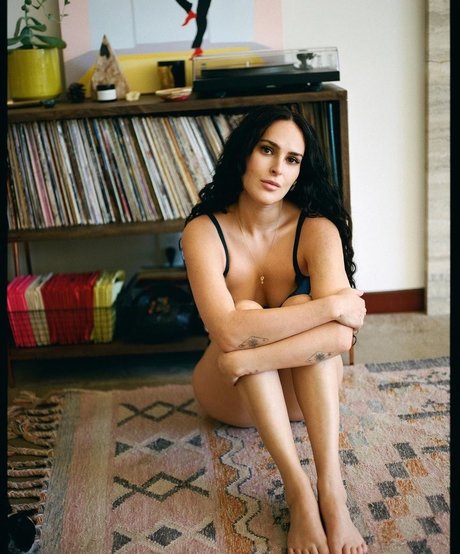 Rumer Willis meilleure star du porno images