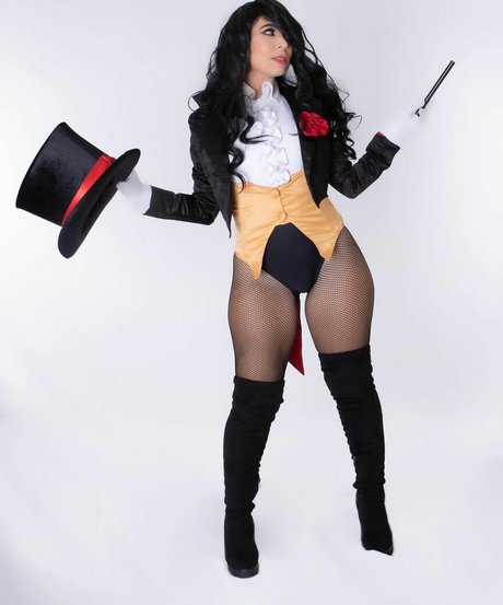 Carolina Angulo art actress images