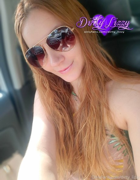 Dirty Lizzy star du porno adulte image