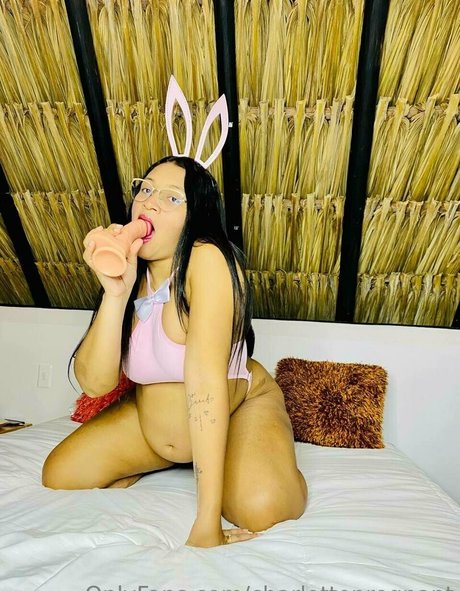 charlottepre desnudos estrella imagen