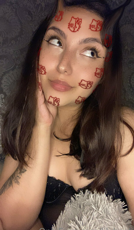 lilybest hot actress photo