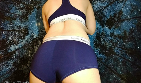 purplehailstorms modelo de alta definición fotos