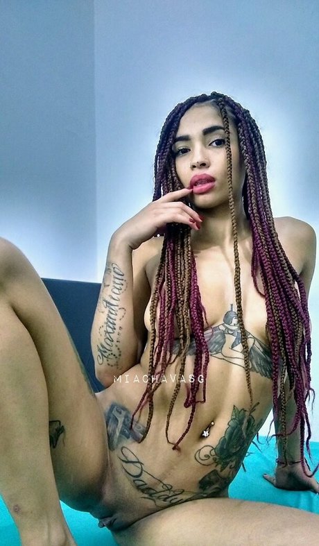 miachava star du porno adulte archive