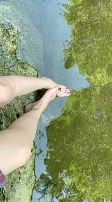 tinykittie estrella caliente fotos