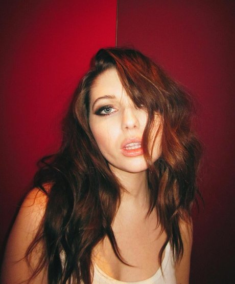 Sammi Hanratty hermosa modelo archivo