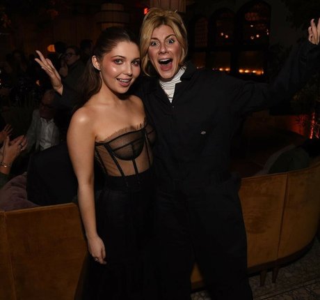 Sammi Hanratty joli modèle photos