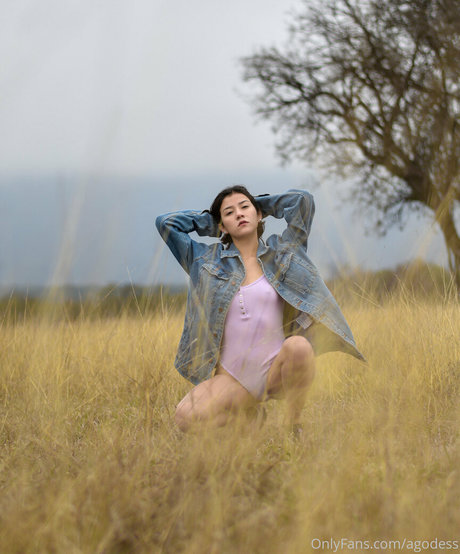 beautiful ladyboy onlyfans art naked pics