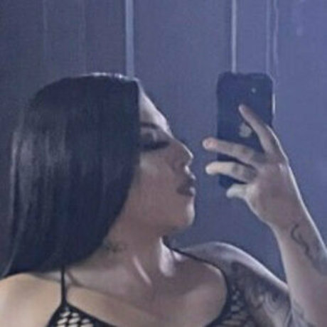 ohsoyoulotus187 estrella porno atractiva galería