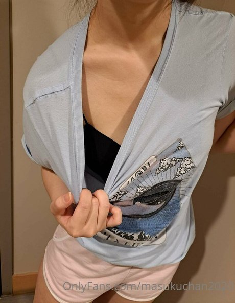 masukuchan2020 estrella hermosa foto