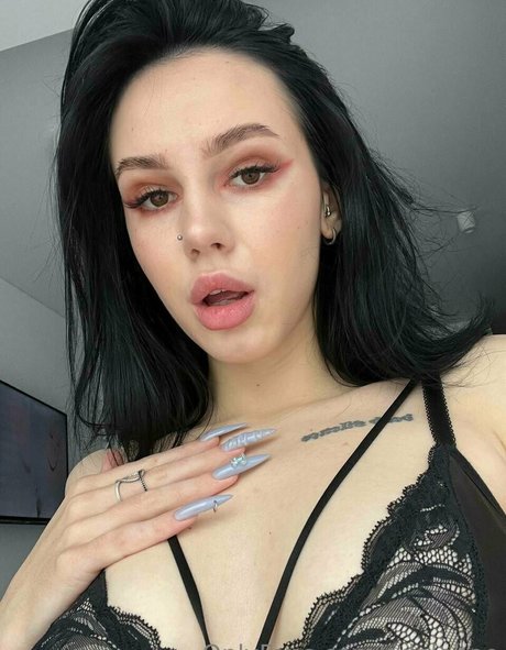 adelebee star du porno en haute qualité photo