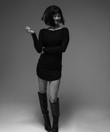 Paris Berelc star du porno de haute qualité image