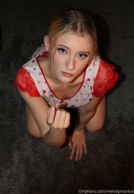 melodymarksx belle actrice des photos