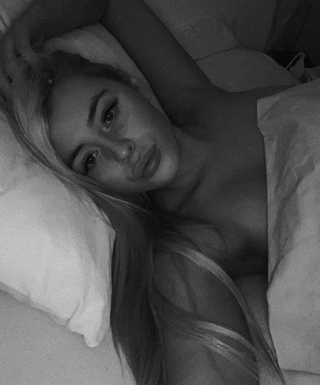 Sian Owen art modèle collection