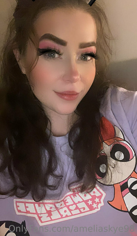 ameliaskye98 estrella sexy imagen