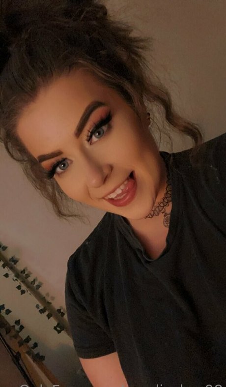 ameliaskye98 arte estrella porno fotos