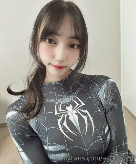 ayoung20 model naked images