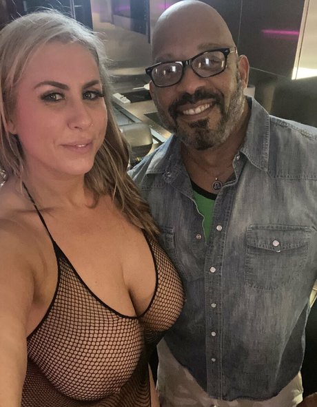 lila lovelyxxx modelo atractivo galería