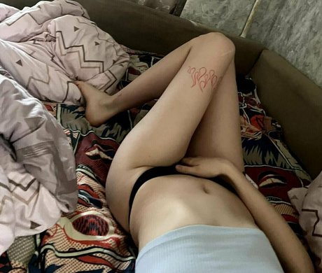 juicevibevip model pornographic image