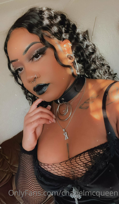 missmcqueenxx modèle chaud images