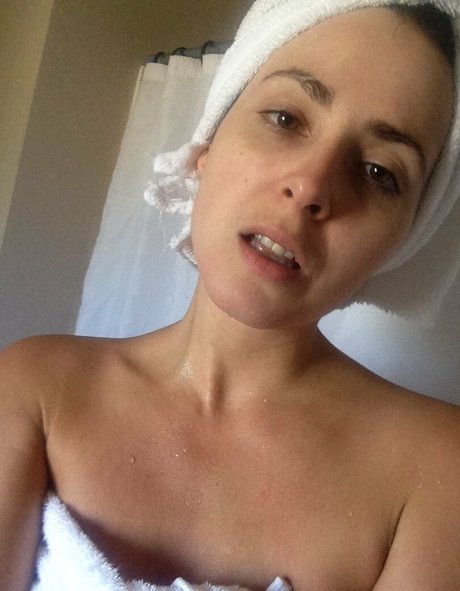 iamhelenaprice actrice de nus galerie