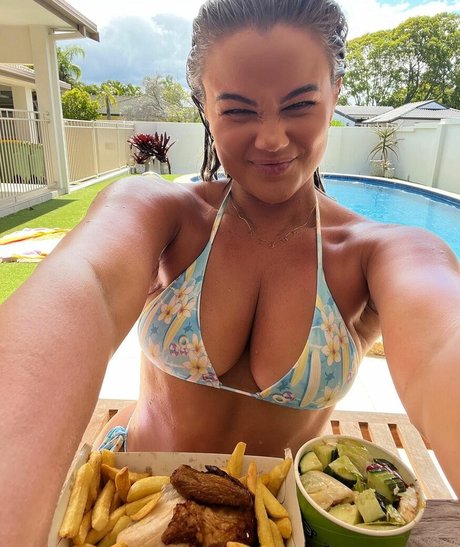 Karina Irby art star du porno des photos