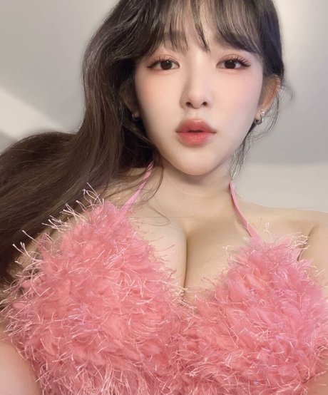 Jun Amaki modelo erótico fotos