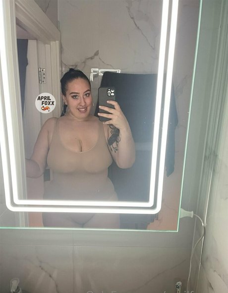 aprilfoxxxx estrella porno agradable foto